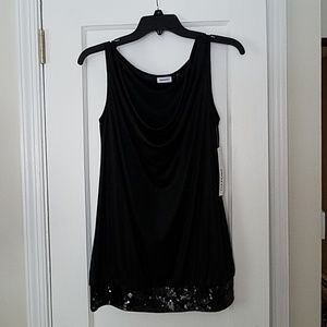 DKNYC tank NWT